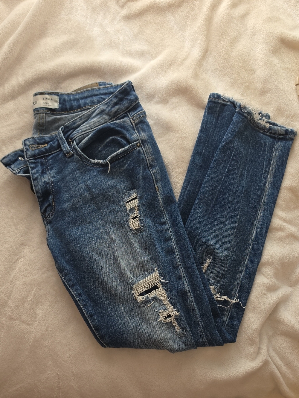 BKE Women's Distressed Blue Skinny Jeans